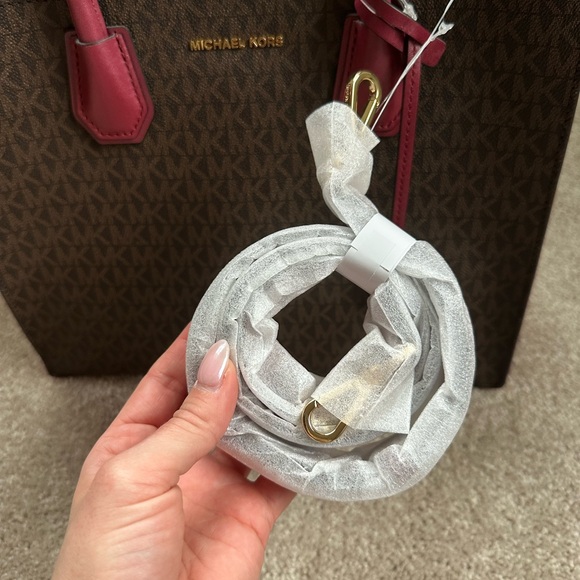 Michael Kors Brown Tote with Pink Handles - Picture 4 of 5